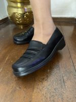 S 115  - Μαύρο Ανατομικό Παπούτσι με κροκό λεπτομέρεια. - Image 2