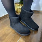 DM992 - Μαύρο μποτάκι με Velvet επένδυση εσωτερικά σε μεγάλα μεγέθη. - Image 3