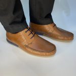 21372 Δερμάτινα Ανδρικά με κορδόνι σε ταμπά χρώμα - Image 4