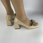 Z0116 Γοβα σε μπέζ χρώμα με άγραφα φιόγκο - Image 5