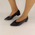 936 Γόβες Μυτερές με κροκό σε μαύρο χρώμα - Image 5