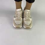 88-109 Sneakers με Δίχτυ και Ανάγλυφες Λεπτομέρειες σε αποχρώσεις του μπέζ - Image 6