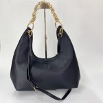 200 τσάντα ώμου σε μαύρο